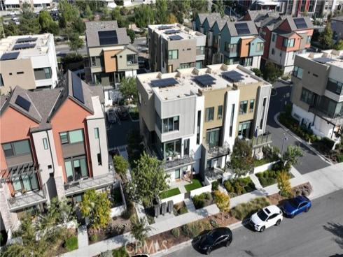 156  Keeper  , Irvine, CA