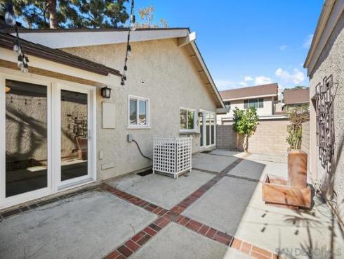 14  Dragonfly  25 , Irvine, CA