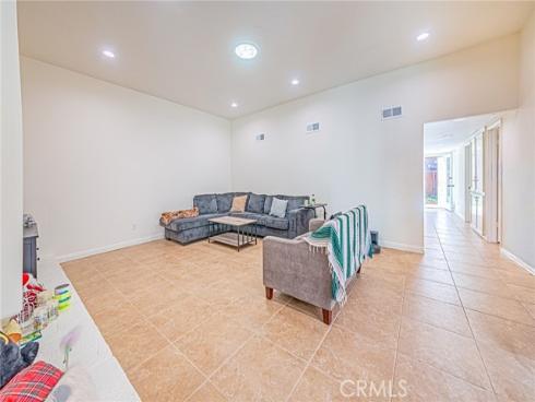 26  Seton  , Irvine, CA