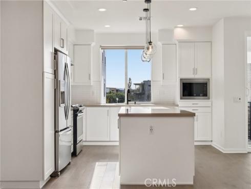 170  Fable  , Irvine, CA