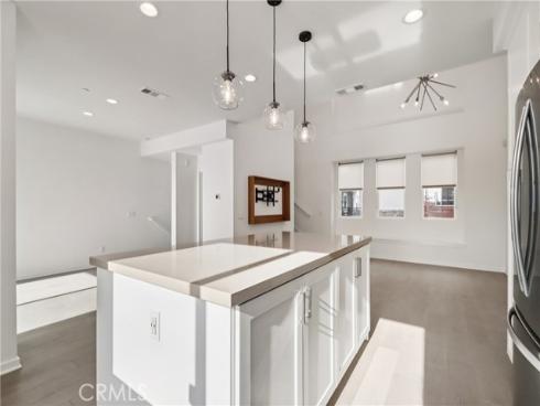 170  Fable  , Irvine, CA