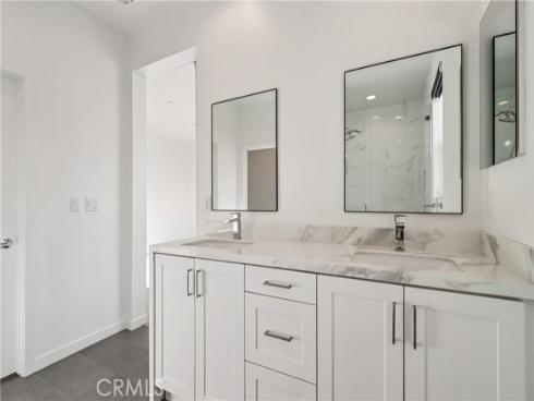 170  Fable  , Irvine, CA