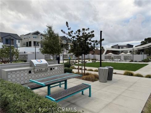 105  Sash  , Irvine, CA