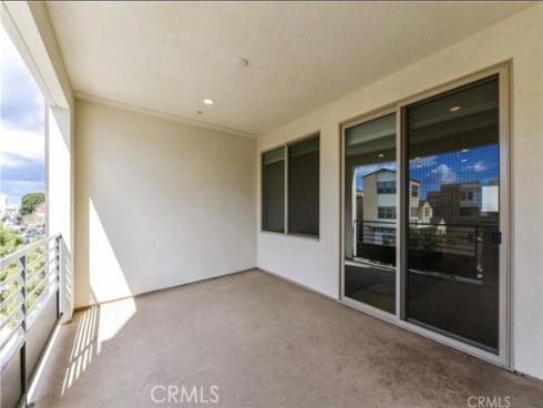 175  Frame  , Irvine, CA