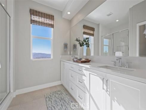 194  Billings  , Irvine, CA