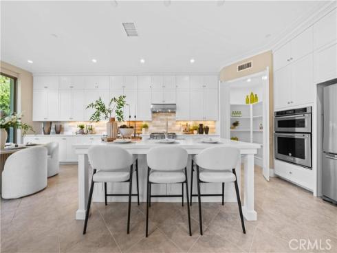 100  Viano  , Irvine, CA