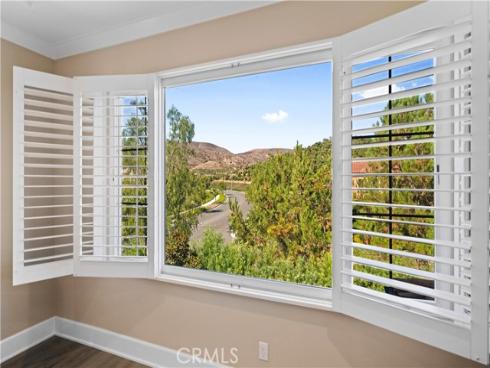 100  Viano  , Irvine, CA