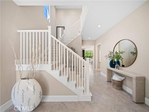 100  Viano  , Irvine, CA