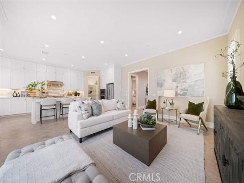 100  Viano  , Irvine, CA