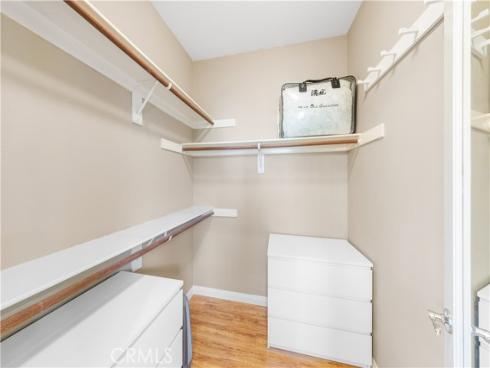 23  Vacaville  , Irvine, CA