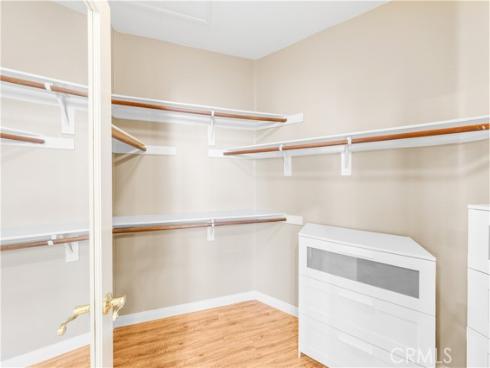 23  Vacaville  , Irvine, CA