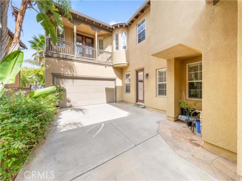 23  Vacaville  , Irvine, CA