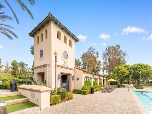 23  Vacaville  , Irvine, CA