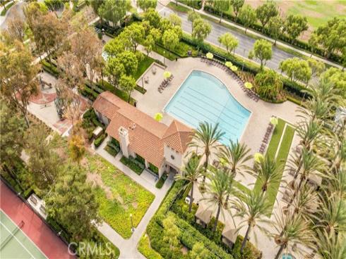 23  Vacaville  , Irvine, CA