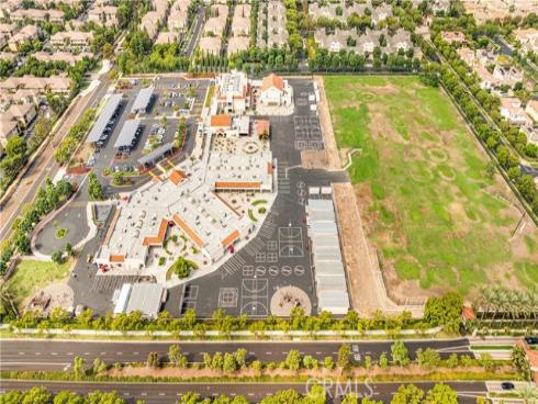 23  Vacaville  , Irvine, CA