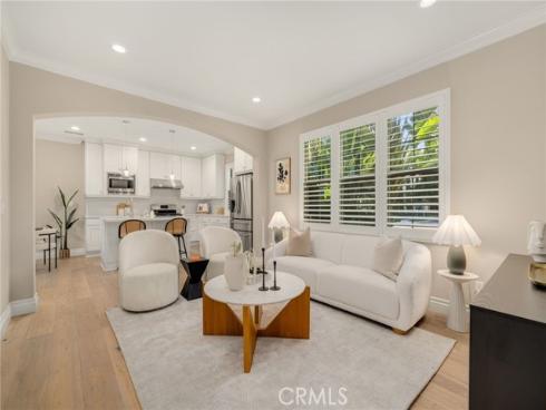 56  Strawberry  , Irvine, CA