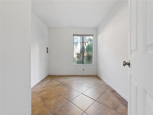 348  Orange Blossom  154 , Irvine, CA