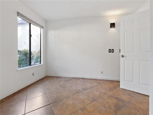 348  Orange Blossom  154 , Irvine, CA