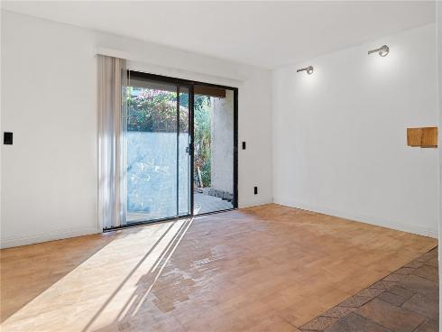 348  Orange Blossom  154 , Irvine, CA