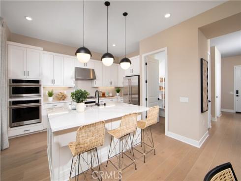 182  Carmine  , Irvine, CA