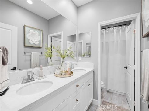 137  Halo  , Irvine, CA