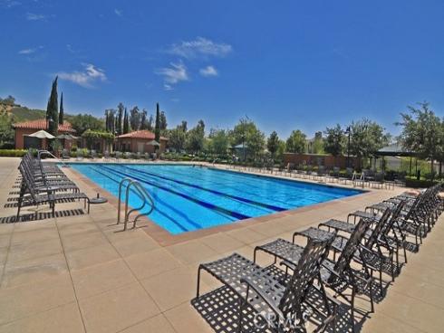 137  Halo  , Irvine, CA