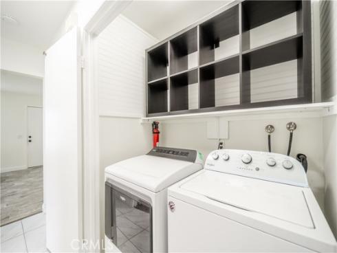 46  Echo  16  Run, Irvine, CA