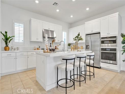 248  Culture  , Irvine, CA