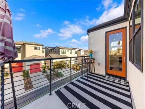 134  Aspect  , Irvine, CA