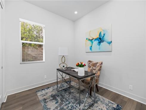 121  Novel  , Irvine, CA