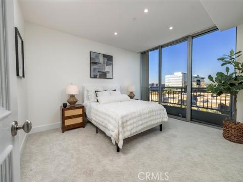 3072  Scholarship  , Irvine, CA