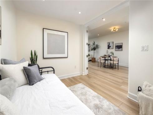 3072  Scholarship  , Irvine, CA