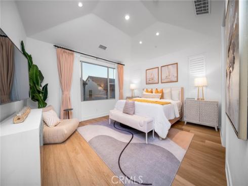 111  Reflection  , Irvine, CA