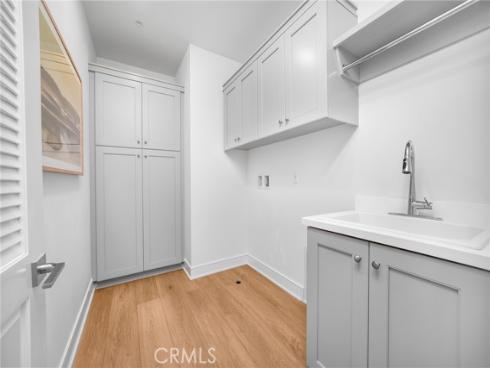 111  Reflection  , Irvine, CA