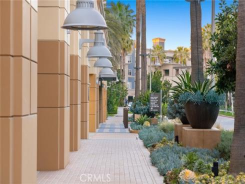 3071  Scholarship  , Irvine, CA