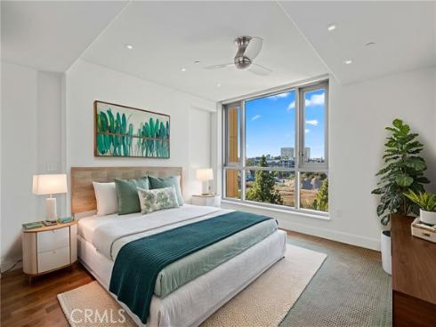 3071  Scholarship  , Irvine, CA