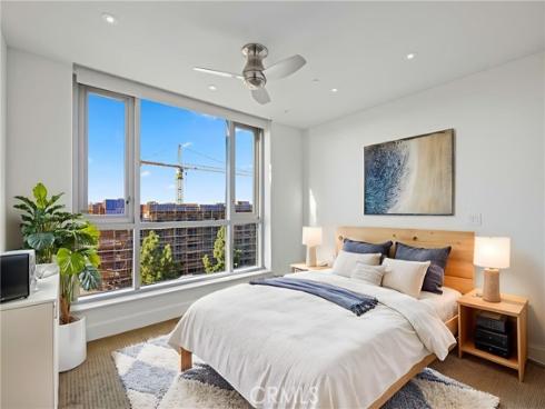 3071  Scholarship  , Irvine, CA