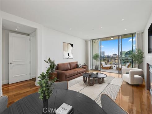 3071  Scholarship  , Irvine, CA