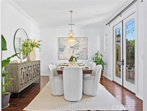 20  Dreamlight  , Irvine, CA