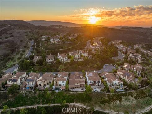 20  Dreamlight  , Irvine, CA