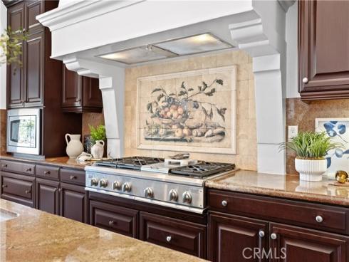 20  Dreamlight  , Irvine, CA