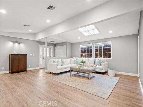 5200  Irvine Blvd, Space 355  , Irvine, CA