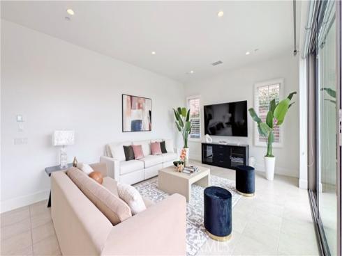236 Oceano , Irvine, CA