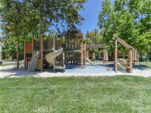 27  Maycrest  , Irvine, CA