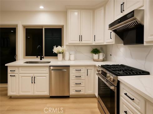 14112  Picasso   Court, Irvine, CA