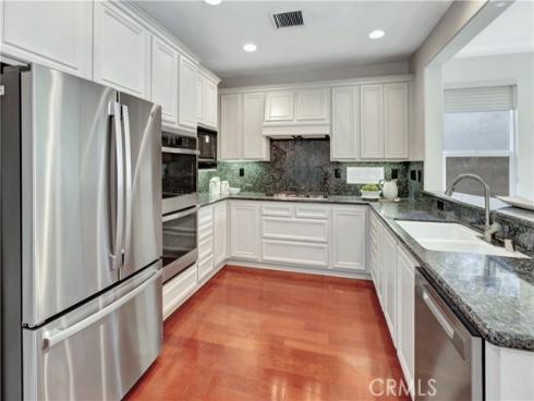 10  Rutherford  , Irvine, CA