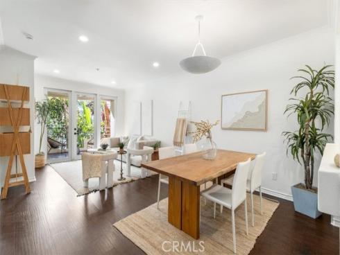 2233  Martin  216 , Irvine, CA