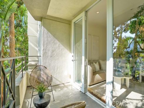 2233  Martin  216 , Irvine, CA