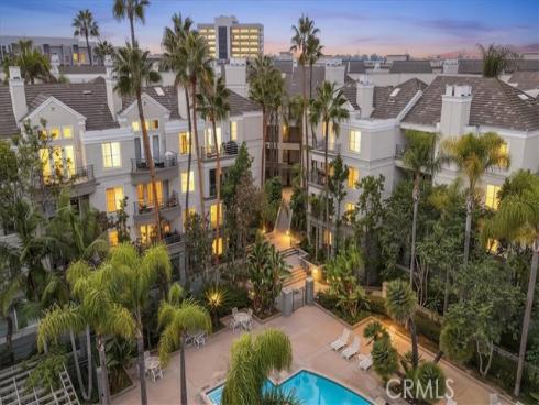 2233  Martin  216 , Irvine, CA