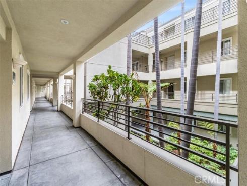 2233  Martin  216 , Irvine, CA